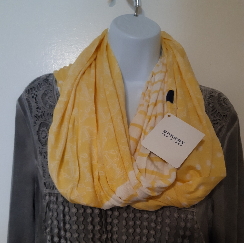 Sperry Top-Sider Infinity Scarf NWT